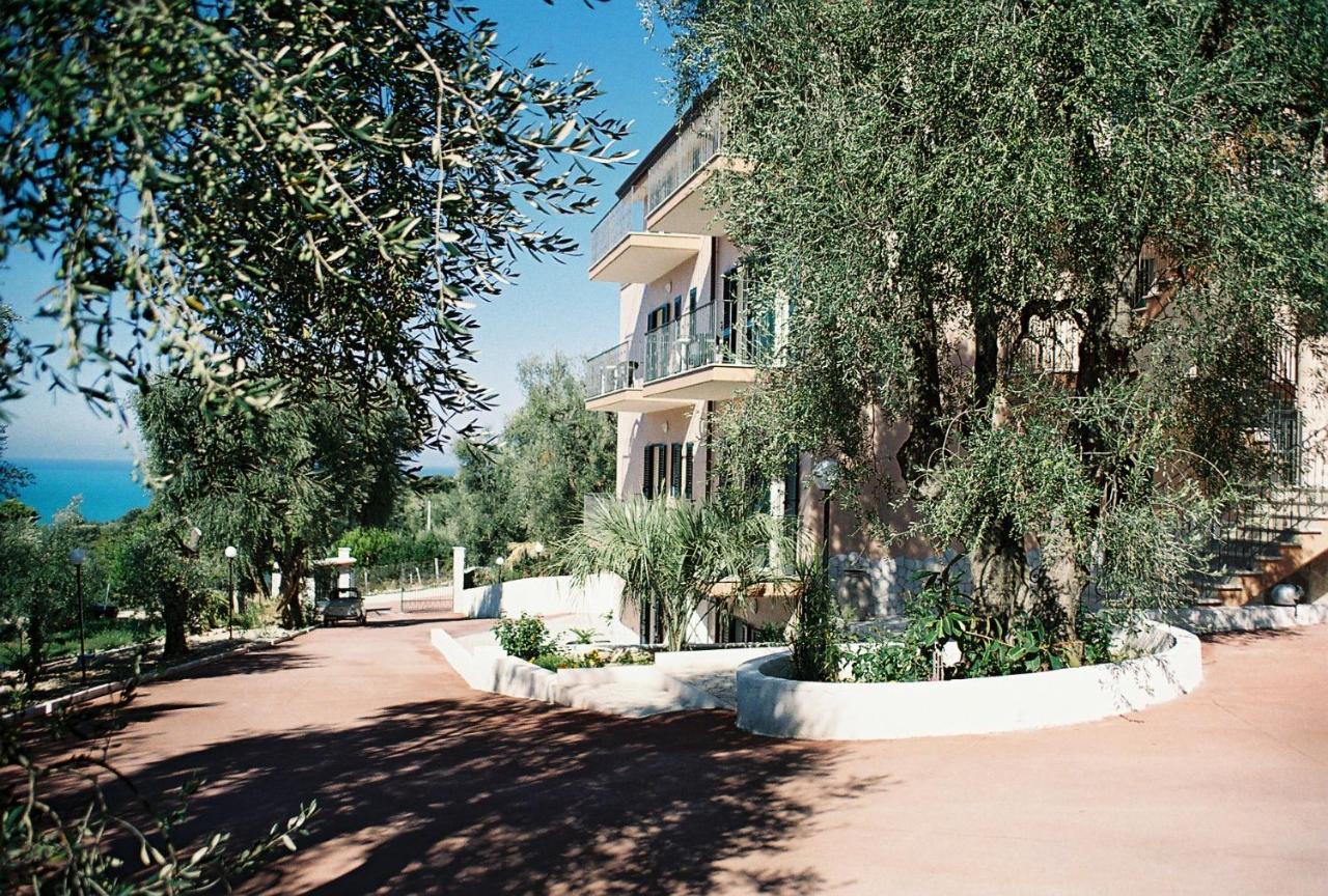 Residence La Cappella Del Convento Rodi Garganico Exterior photo